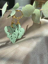 Load image into Gallery viewer, Monstera Adansonii Huggie Hoops